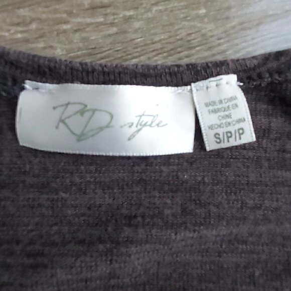 RD Style Charcoal Gray Cold Shoulder Tunic-Long Sleeved, Rayon/Polyester Blend - Picture 7 of 7